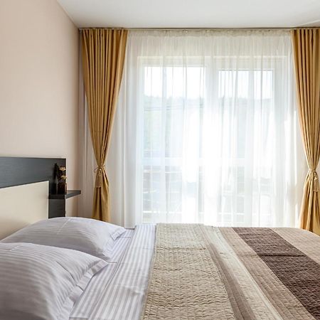 Casa Ramino Hotel Busteni Luaran gambar
