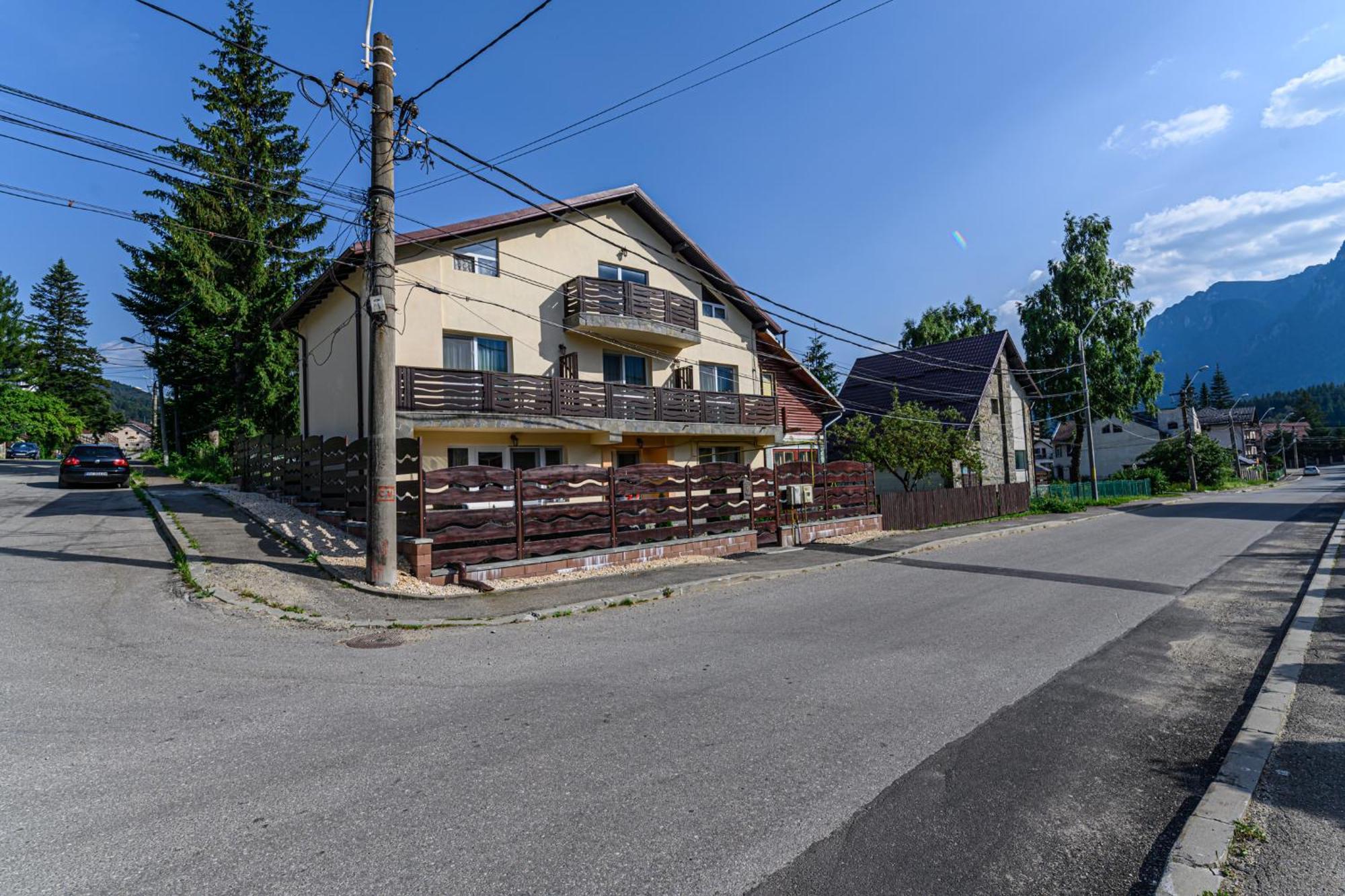 Casa Ramino Hotel Busteni Luaran gambar