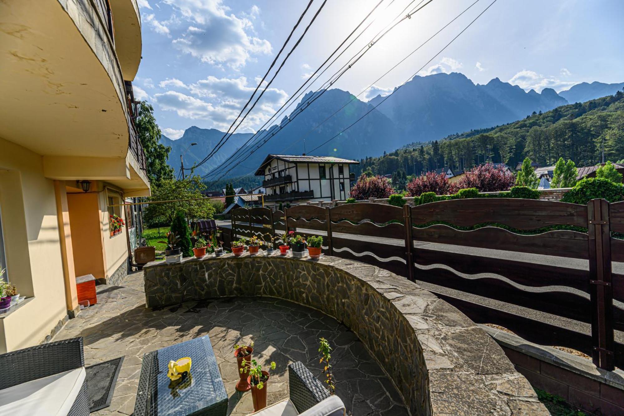 Casa Ramino Hotel Busteni Luaran gambar