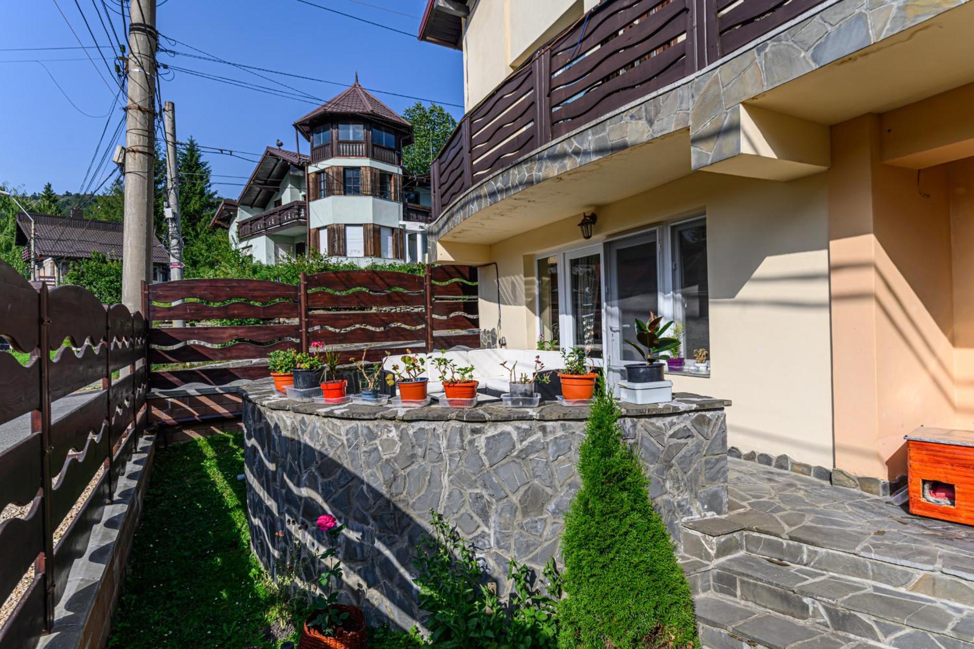 Casa Ramino Hotel Busteni Luaran gambar
