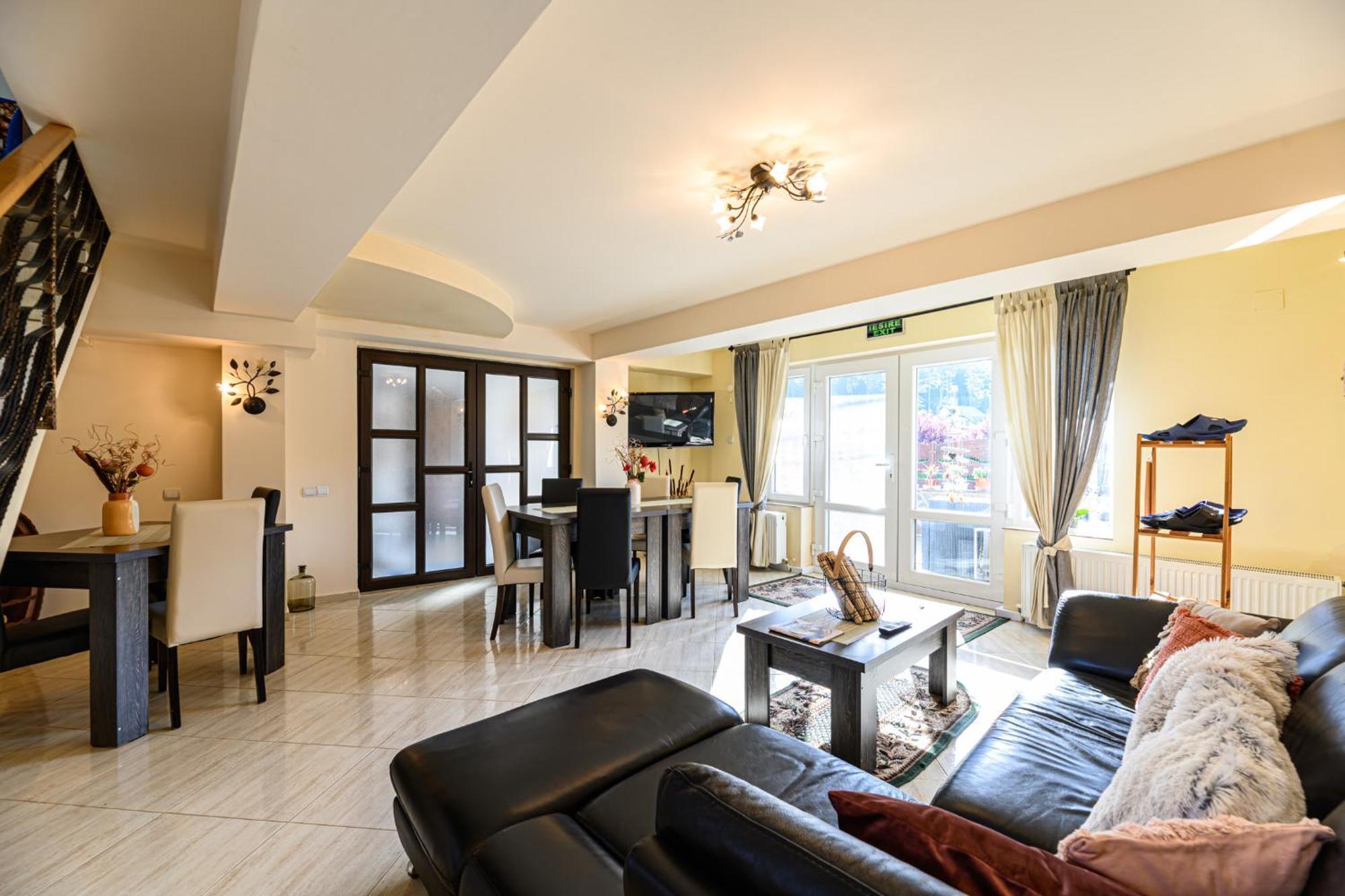 Casa Ramino Hotel Busteni Luaran gambar