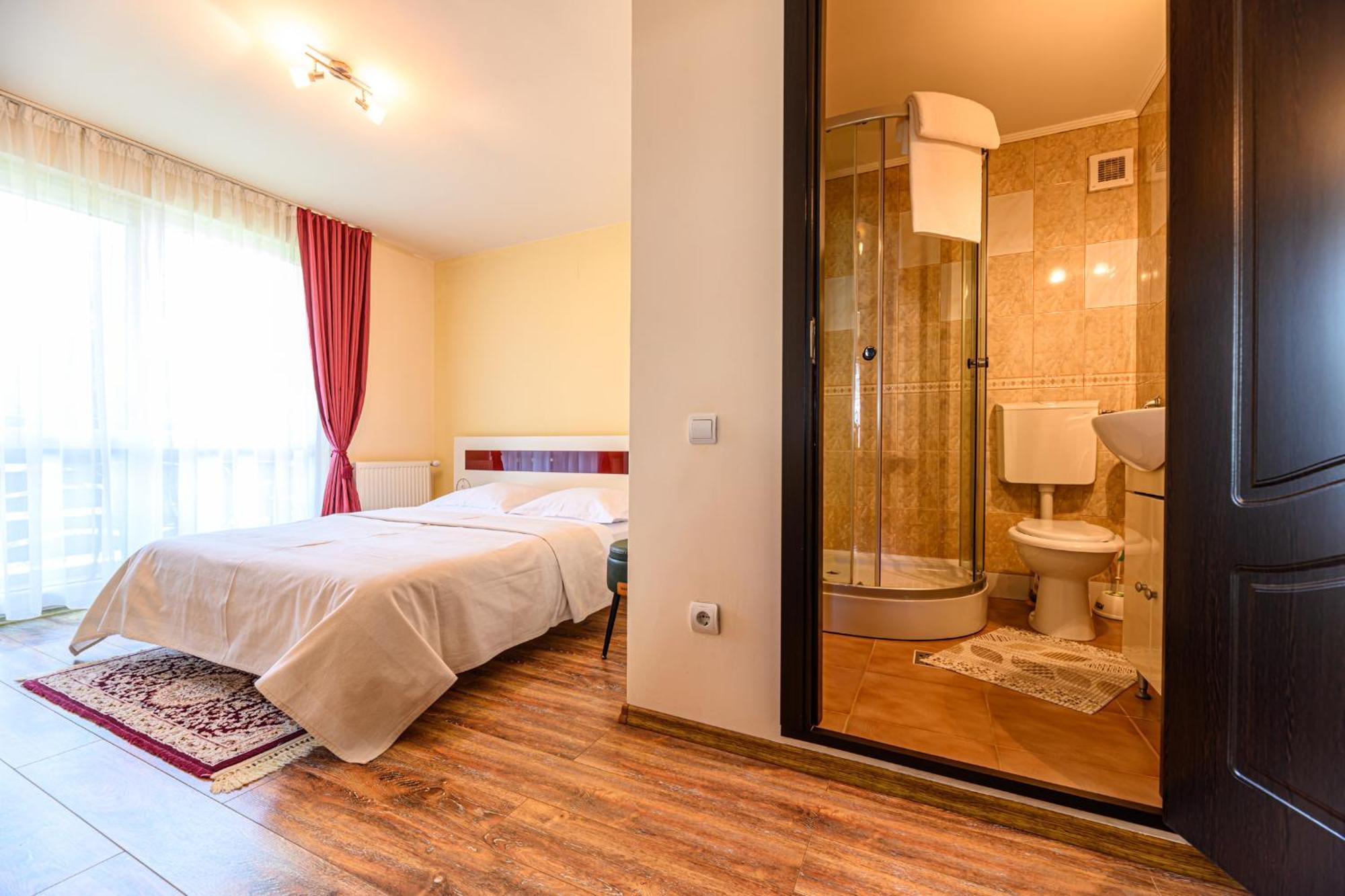 Casa Ramino Hotel Busteni Luaran gambar